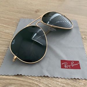 Ray-Ban Women’s Aviator Sunglasses